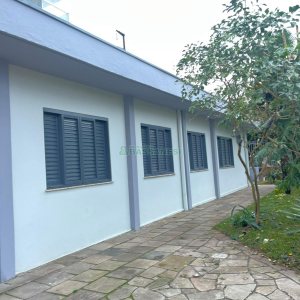 Casa com 200m², 4 dormitórios, 3 vagas, no bairro Nossa Senhora de Lourdes em Caxias do Sul para Alugar
