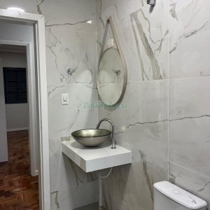 Casa com 200m², 4 dormitórios, 3 vagas, no bairro Nossa Senhora de Lourdes em Caxias do Sul para Alugar