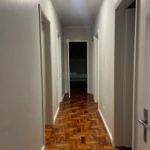 Casa com 200m², 4 dormitórios, 3 vagas, no bairro Nossa Senhora de Lourdes em Caxias do Sul para Comprar