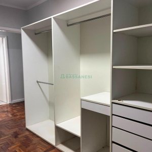 Casa com 200m², 4 dormitórios, 3 vagas, no bairro Nossa Senhora de Lourdes em Caxias do Sul para Comprar