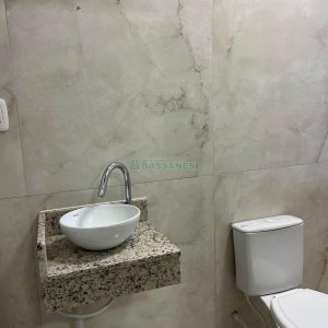 Casa com 200m², 4 dormitórios, 3 vagas, no bairro Nossa Senhora de Lourdes em Caxias do Sul para Comprar