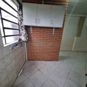 Casa com 120m², 3 dormitórios, 3 vagas, no bairro Rio Branco em Caxias do Sul para Alugar