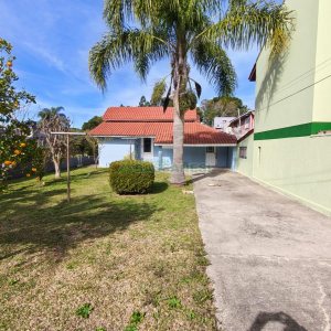 Casa com 142m², 1 dormitório, 1 vaga, no bairro Cidade Nova em Caxias do Sul para Comprar