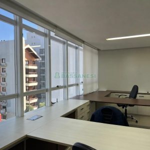 Sala com 60m², 1 vaga, no bairro Panazzolo em Caxias do Sul para Alugar