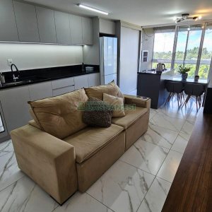 Apartamento com 72m², 2 dormitórios, 1 vaga, no bairro Sanvitto em Caxias do Sul para Comprar