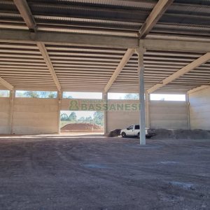 Pavilhão com 5000m², no bairro Forqueta em Caxias do Sul para Alugar