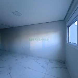 Casa com 80m², 2 dormitórios, no bairro Rio Branco em Caxias do Sul para Alugar