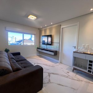 Casa com 100m², 2 dormitórios, 1 vaga, no bairro Rio Branco em Caxias do Sul para Alugar