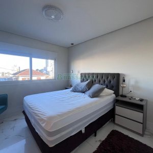 Casa com 100m², 2 dormitórios, 1 vaga, no bairro Rio Branco em Caxias do Sul para Alugar