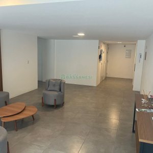 Apartamento com 62m², 2 dormitórios, 2 vagas, no bairro Rio Branco em Caxias do Sul para Alugar