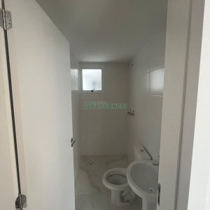 Apartamento com 62m², 2 dormitórios, 2 vagas, no bairro Rio Branco em Caxias do Sul para Alugar