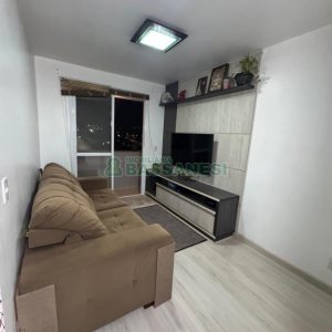 Apartamento com 50m², 2 dormitórios, 1 vaga, no bairro Kayser em Caxias do Sul para Alugar