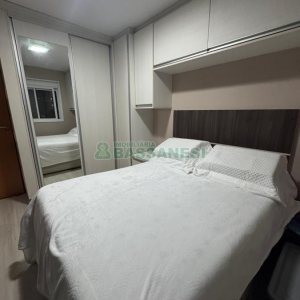 Apartamento com 50m², 2 dormitórios, 1 vaga, no bairro Kayser em Caxias do Sul para Alugar