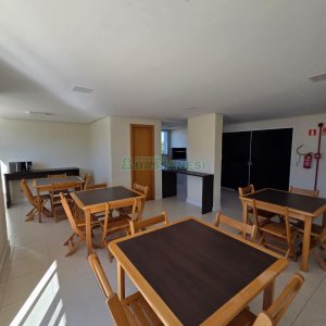 Apartamento com 50m², 2 dormitórios, 1 vaga, no bairro Kayser em Caxias do Sul para Alugar