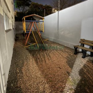 Apartamento com 50m², 2 dormitórios, 1 vaga, no bairro Kayser em Caxias do Sul para Alugar