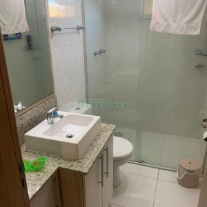 Apartamento com 54m², 2 dormitórios, 1 vaga, no bairro Vinhedos em Caxias do Sul para Comprar