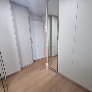 Apartamento com 60m², 2 dormitórios, 2 vagas, no bairro Vale Verde em Caxias do Sul para Alugar