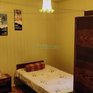 Casa com 72m², 2 dormitórios, 1 vaga, no bairro Fazenda Souza em Caxias do Sul para Comprar