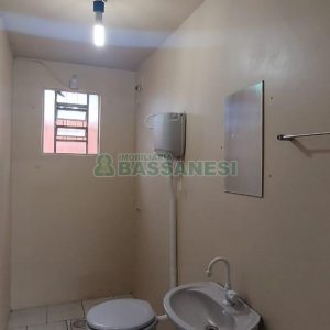 Pavilhão com 300m², no bairro Santa Lúcia em Caxias do Sul para Comprar