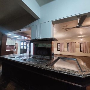 Loja com 400m², no bairro Ana Rech em Caxias do Sul para Alugar