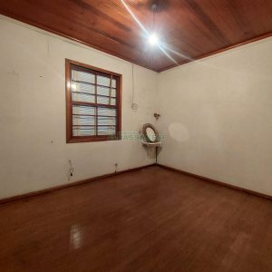 Loja com 400m², no bairro Ana Rech em Caxias do Sul para Alugar