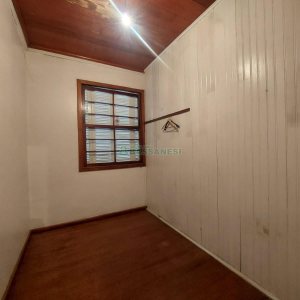 Loja com 400m², no bairro Ana Rech em Caxias do Sul para Alugar