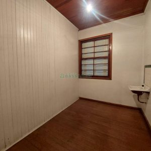 Loja com 400m², no bairro Ana Rech em Caxias do Sul para Alugar