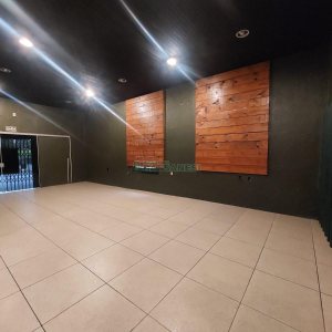 Loja com 80m², no bairro Ana Rech em Caxias do Sul para Alugar