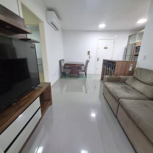 Apto Mobiliado com 61m², 2 dormitórios, 1 vaga, no bairro São Luiz em Caxias do Sul para Alugar