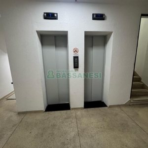Sala com 16m², no bairro Centro em Caxias do Sul para Comprar
