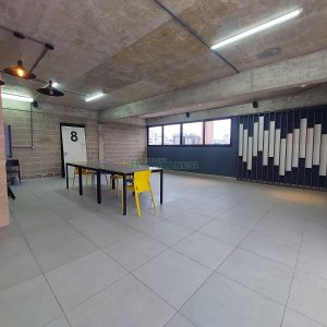 Sala com 100m², no bairro Pio X em Caxias do Sul para Alugar