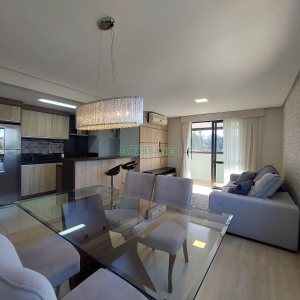Apartamento com 86m², 2 dormitórios, 2 vagas, no bairro Lourdes em Caxias do Sul para Comprar