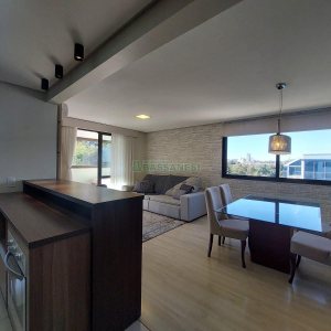 Apartamento com 86m², 2 dormitórios, 2 vagas, no bairro Lourdes em Caxias do Sul para Comprar