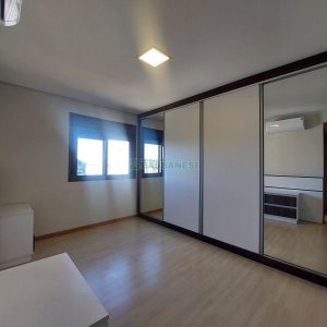 Apartamento com 86m², 2 dormitórios, 2 vagas, no bairro Lourdes em Caxias do Sul para Comprar