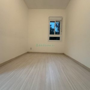 Casa com 52m², 2 dormitórios, 2 vagas, no bairro Ana Rech em Caxias do Sul para Alugar