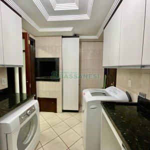 Casa com 270m², 4 dormitórios, 4 vagas, no bairro Sagrada Família em Caxias do Sul para Alugar