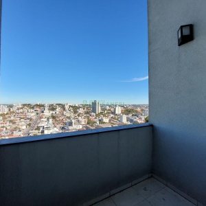 Apto Mobiliado com 76m², 1 dormitório, 1 vaga, no bairro Petrópolis em Caxias do Sul para Alugar