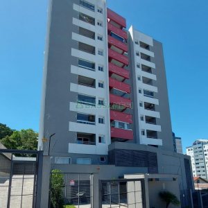 Apto Mobiliado com 72m², 2 dormitórios, 2 vagas, no bairro Lourdes em Caxias do Sul para Alugar