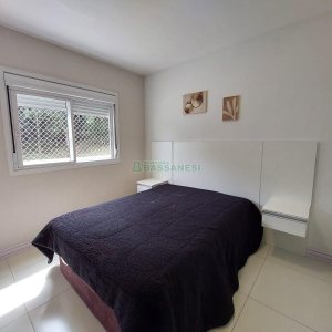 Apto Mobiliado com 72m², 2 dormitórios, 2 vagas, no bairro Lourdes em Caxias do Sul para Alugar