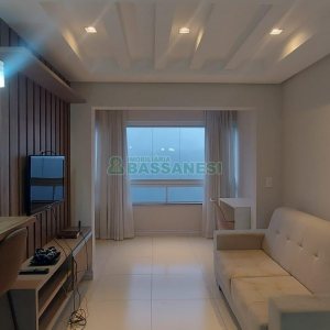 Apto Mobiliado com 72m², 2 dormitórios, 2 vagas, no bairro Lourdes em Caxias do Sul para Alugar