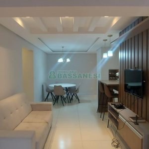 Apto Mobiliado com 72m², 2 dormitórios, 2 vagas, no bairro Lourdes em Caxias do Sul para Alugar