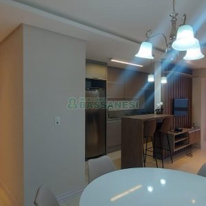 Apto Mobiliado com 72m², 2 dormitórios, 2 vagas, no bairro Lourdes em Caxias do Sul para Alugar