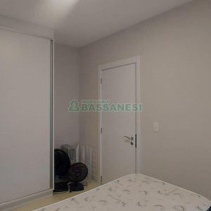 Apto Mobiliado com 72m², 2 dormitórios, 2 vagas, no bairro Lourdes em Caxias do Sul para Alugar
