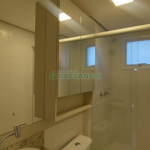 Apto Mobiliado com 72m², 2 dormitórios, 2 vagas, no bairro Lourdes em Caxias do Sul para Alugar