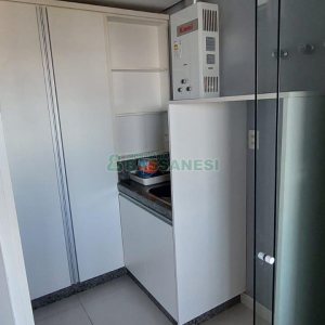 Apartamento com 45m², 1 dormitório, 1 vaga, no bairro Villagio Iguatemi em Caxias do Sul para Alugar