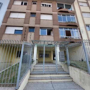 Apartamento com 115m², 3 dormitórios, 1 vaga, no bairro Medianeira em Caxias do Sul para Alugar