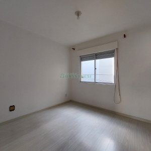 Apartamento com 115m², 3 dormitórios, 1 vaga, no bairro Medianeira em Caxias do Sul para Alugar