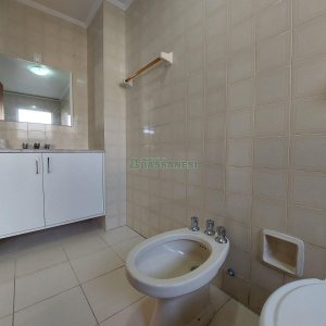 Apartamento com 115m², 3 dormitórios, 1 vaga, no bairro Medianeira em Caxias do Sul para Alugar