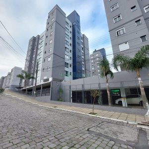 Apartamento com 62m², 2 dormitórios, 1 vaga, no bairro São Caetano em Caxias do Sul para Alugar