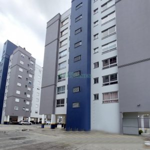 Apartamento com 62m², 2 dormitórios, 1 vaga, no bairro São Caetano em Caxias do Sul para Alugar